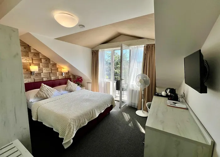 Grand Petit Ξενοδοχείο 3*