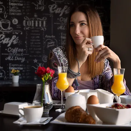 Grand Petit Hotel 3*