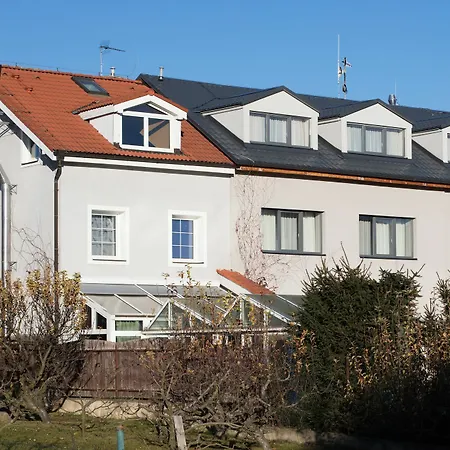 Grand Petit Szálloda 3*